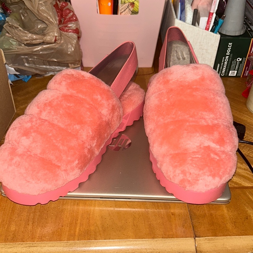 Women’s super fluff slipper